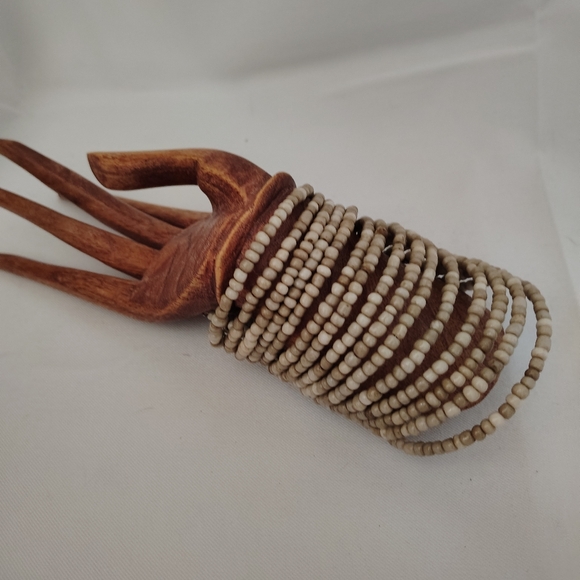 📿 Neutral Color Glass Beaded Cuff Bracelet On Memory Wire - Picture 1 of 6